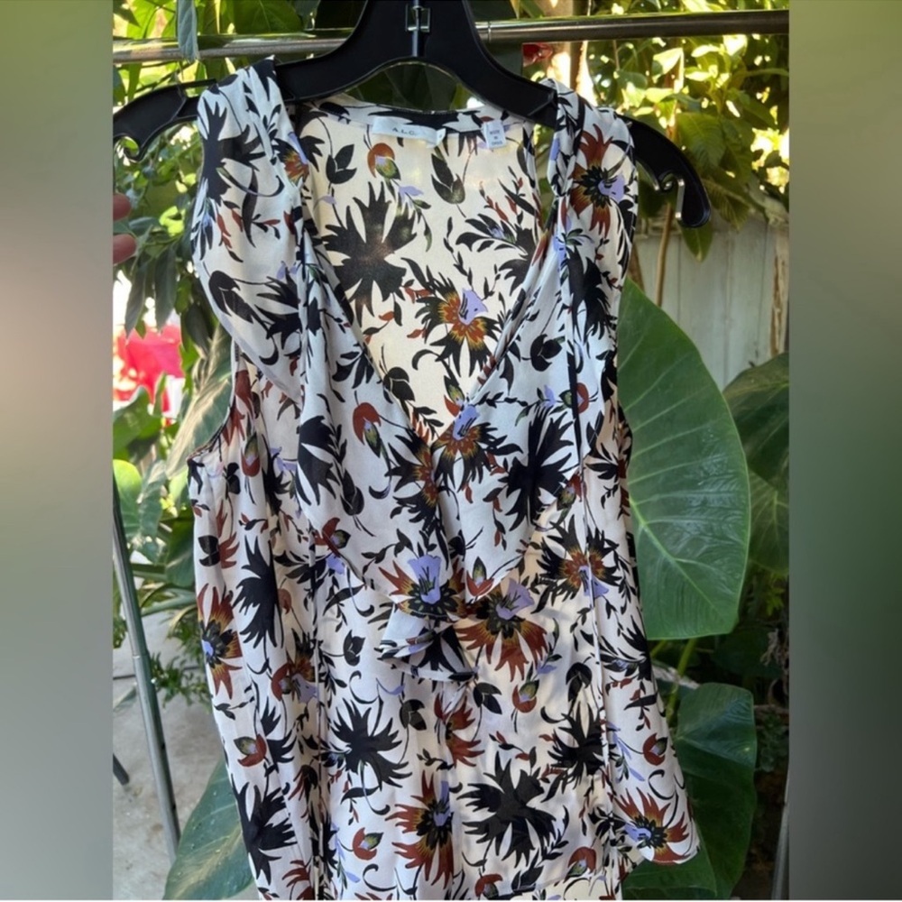 A.L.C. 100% silk blouse leaves & floral cream ruffles